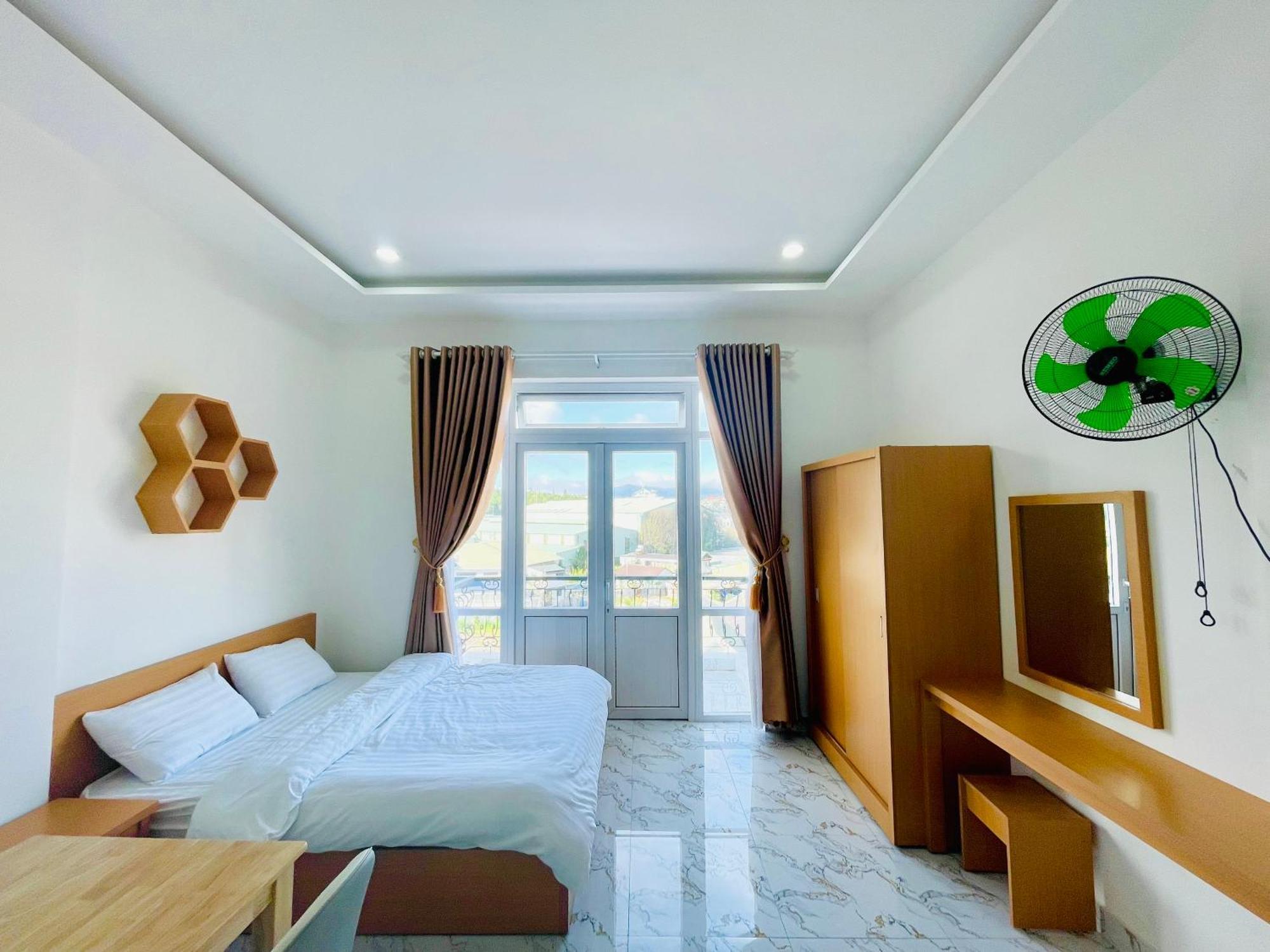 Van Minh-G Hotel Da Lat Esterno foto